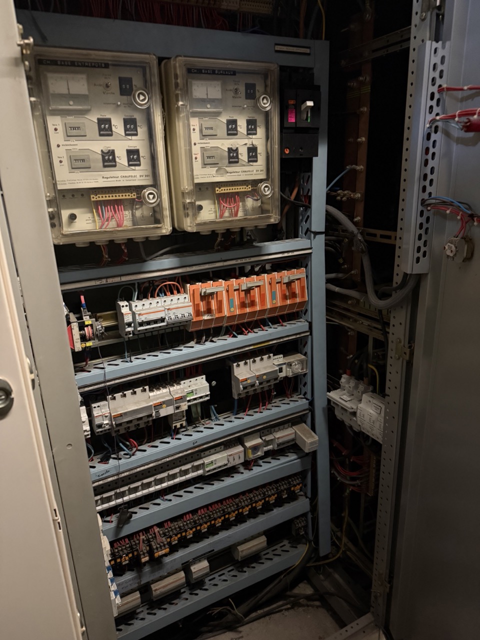 Armoire électrique industrielle Armoire électrique industrielle en Rhône-Alpes